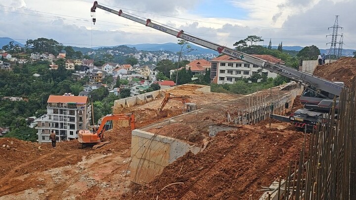 Khởi tố vụ án sạt taluy khiến 2 người tử vong ở Đà Lạt