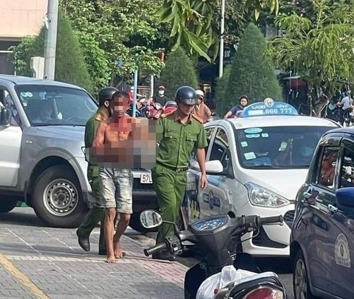 Điều tra vụ nhân viên bảo vệ ngân hàng đâm đồng nghiệp thương tích