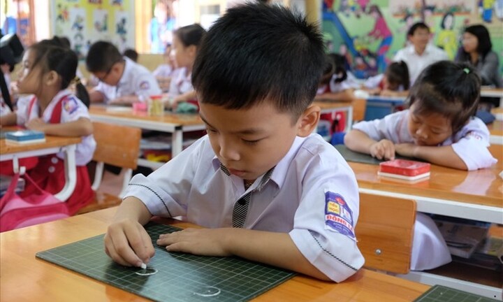 Tin thời sự nóng mới nhất ngày 19/8: Hà Nội, TP.HCM đề xuất cơ chế đặc thù cho giáo dục