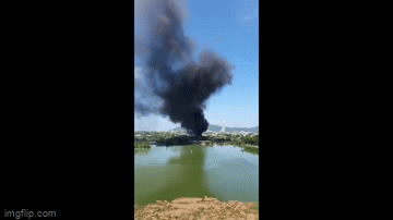 Tin nóng 24h hôm nay ngày 23/8: Cháy kho phế liệu ở Vũng Tàu, khói đen bốc cao nghi ngút