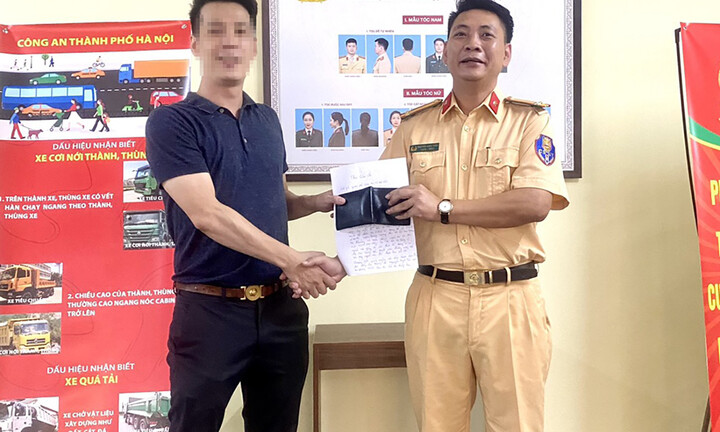 Tin thời sự nóng mới nhất ngày 6/9: Trung tá CSGT Hà Nội nhặt được ví tiền, trả người đánh rơi