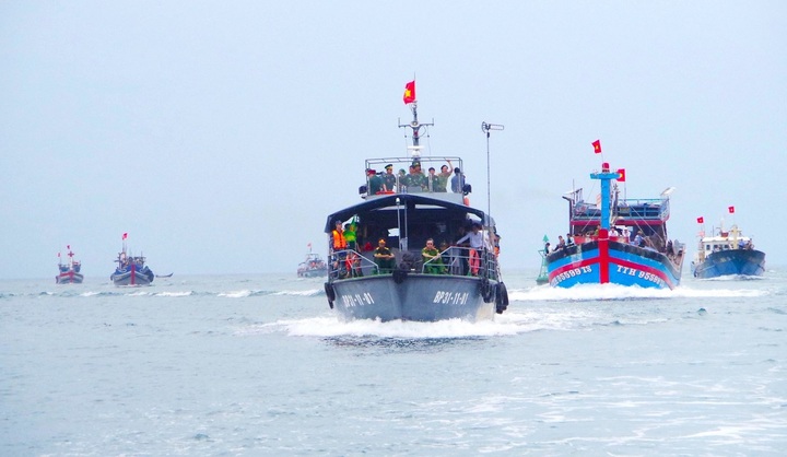 Tin thời sự nóng mới nhất ngày 26/9: Bộ GTVT ra công điện ứng phó áp thấp nhiệt đới trên Biển Đông