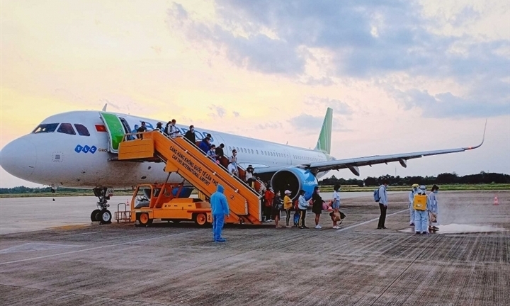 Tìm người đi chuyến bay Bamboo Airways từ TP.HCM về Hà Nội ngày 14/6