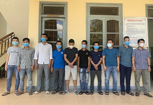 Quảng Bình: Phá đường dây cá độ bóng đá lên tới 60 tỷ đồng