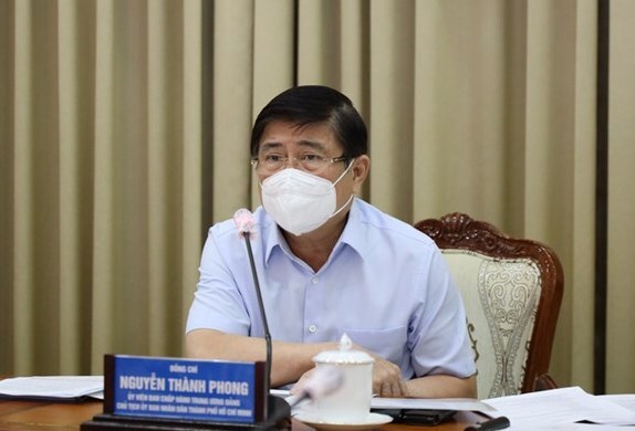 Chủ tịch TP.HCM: Chấn chỉnh các bệnh viện từ chối điều trị bệnh nhân COVID-19 nặng