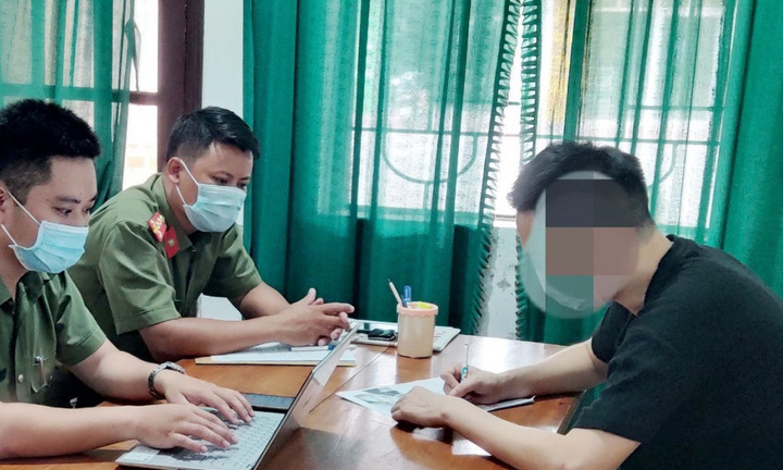 Hà Tĩnh: Lên mạng xã hội xúc phạm lực lượng công an, chủ tài khoản Facebook bị xử phạt