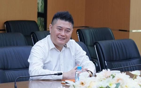 Sau tỷ phú Phạm Nhật Vượng, bầu Thụy muốn mua thuốc điều trị COVID-19