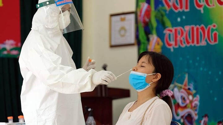 Tin tức thời sự mới nóng nhất hôm nay 12/8: Hà Nội xét nghiệm sàng lọc diện rộng toàn thành phố
