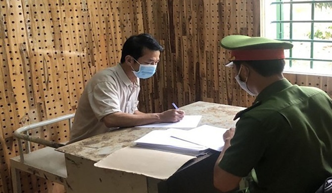 Bắt giữ đối tượng bị truy nã đặc biệt, thay tên đổi họ lẩn trốn suốt 2 năm