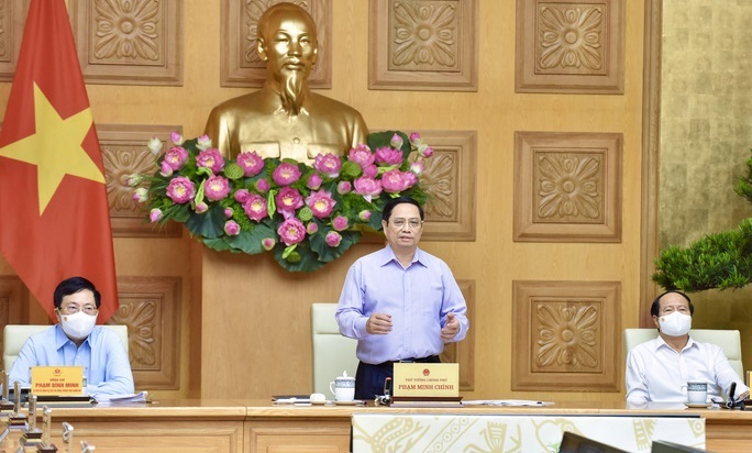 Thủ tướng phê bình nghiêm khắc những nơi có tỷ lệ giải ngân dưới 40%