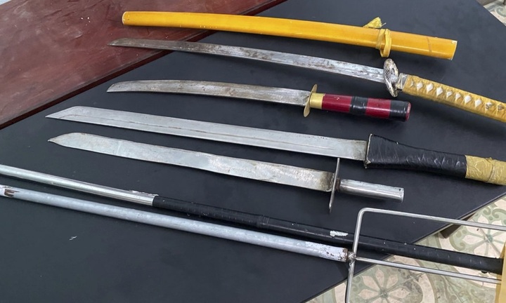 Bà Rịa - Vũng Tàu: Mâu thuẫn khi ăn nhậu, 2 nhóm thanh niên dùng hung khí lao vào hỗn chiến