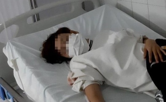TP.HCM: Nữ giáo viên uống thuốc tự tử trước mặt hiệu trưởng, đồng nghiệp