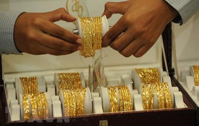 Giá vàng hôm nay ngày 26/1: Vàng trong nước tăng sốc lên hơn 62,5 triệu đồng/lượng