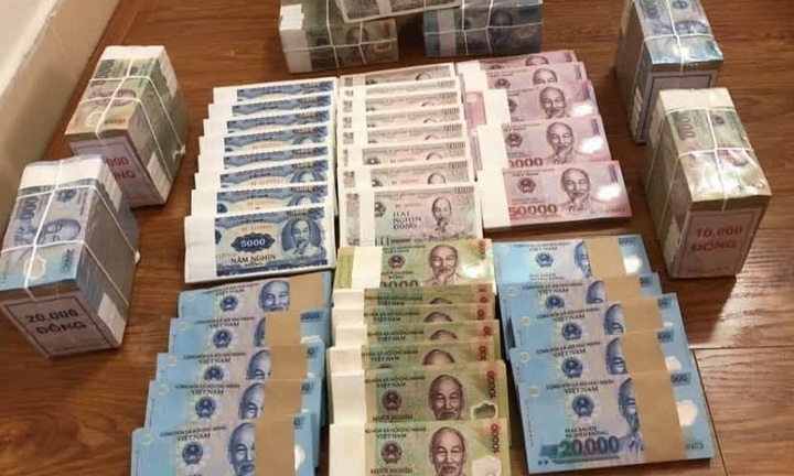 NHNN yêu cầu xử nghiêm hành vi đổi tiền lẻ trái quy định