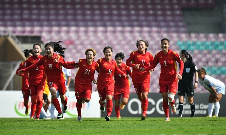 HLV Mai Đức Chung: Phải đến cuối giải chúng tôi mới thể hiện được đúng giá trị của mình