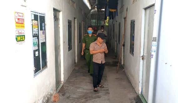 Bình Phước: Cô gái tử vong trong tư thế treo cổ tại phòng trọ