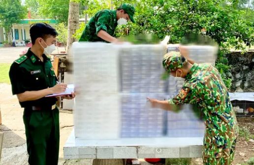 Kiên Giang: Nhóm buôn lậu dùng roi điện, dao tấn công biên phòng để tẩu thoát
