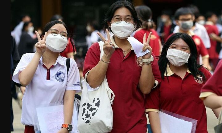 Dự báo điểm chuẩn xét tuyển của nhóm ngành đào tạo sức khỏe, giáo dục