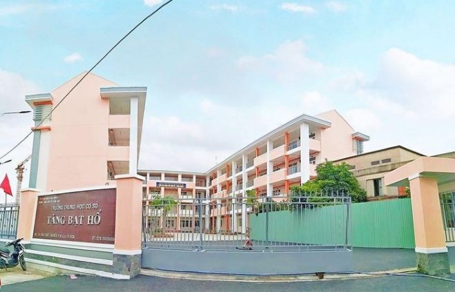 Vụ sai phạm thu chi tại Trường THCS Tăng Bạt Hổ: Xử phạt Hiệu trưởng 7,5 triệu đồng
