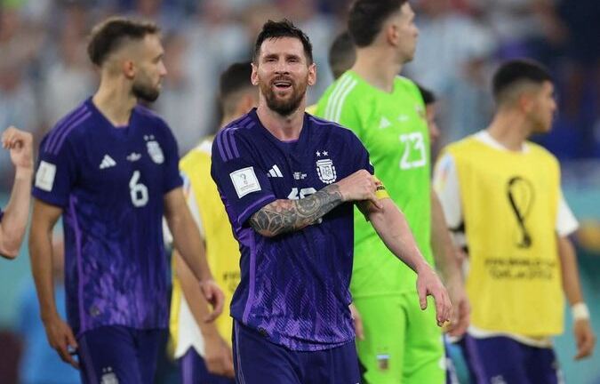 Hậu vệ Australia nói gì về Messi trước vòng 1/8 World Cup 2022?