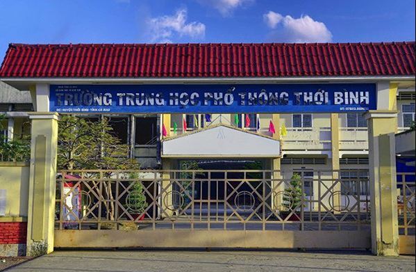 Cà Mau: Thầy giáo lên tiếng xin lỗi vì xưng hô không chuẩn mực, khơi dậy chuyện không hay của nữ sinh