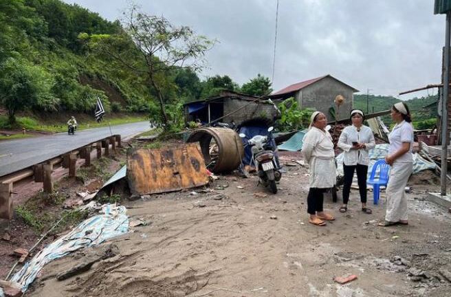 Đình chỉ điều tra vụ án con rể chém thương vong 4 người nhà vợ ở Hoà Bình