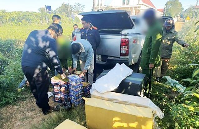 Khởi tố 2 đối tượng vận chuyển gần 700kg pháo nổ từ biên giới về Lâm Đồng