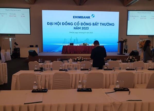 Eximbank tổ chức ĐHCĐ bất thường không thành