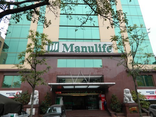 Manulife sẽ hoàn tiền với điều kiện khách hàng phải cam kết giữ “im lặng”