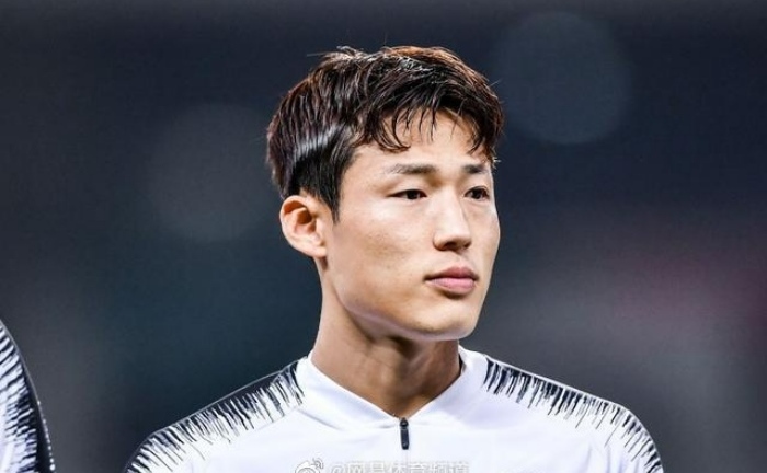 Trung Quốc bắt giữ một cầu thủ nổi tiếng của Hàn Quốc