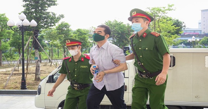 Mã cổ phiếu VCG trong tài khoản cựu Thứ trưởng Tô Anh Dũng tăng gần trở lại đỉnh