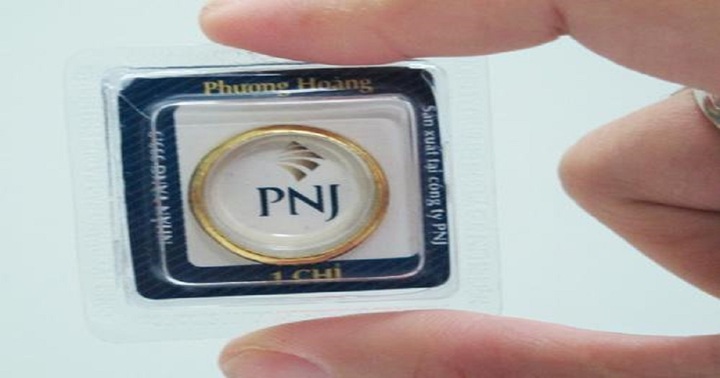 Giá vàng hôm nay 23/7: Giá vàng PNJ giảm mạnh