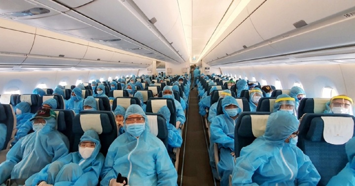 Quyền lợi nào cho những người mua vé chuyến bay giải cứu?