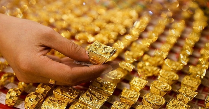 Giá vàng hôm nay 31/7: Giá vàng SJC, PNJ đứng yên