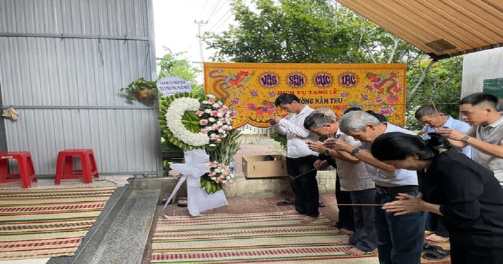 Quặn lòng lễ tang thành viên CLB HAGL qua đời do tai nạn giao thông