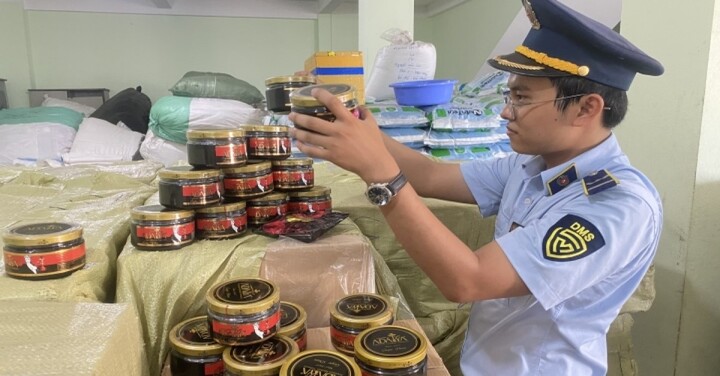 Phát hiện 4 tấn shisha nhập lậu đang trên đường tiêu thụ ở Phú Yên