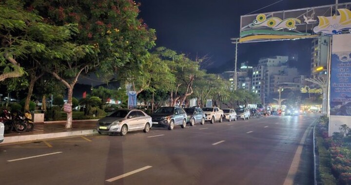 Đảo Cát Bà có điện trở lại sau sự cố đứt dây điện vượt biển