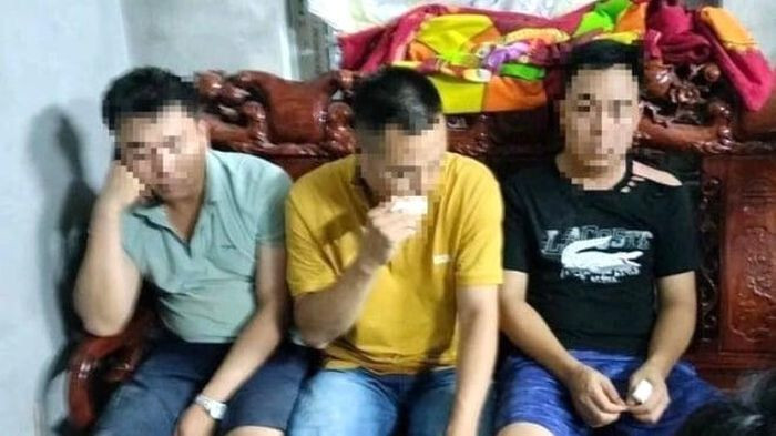 Đình chỉ sinh hoạt Đảng 3 cựu cán bộ công an bắn chết dê của người dân