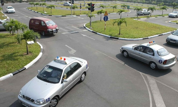 Phát hiện vi phạm trong đào tạo, sát hạch tại 4 cơ sở đào tạo lái xe ở Hải Dương