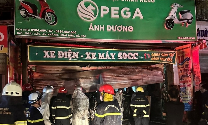 Cháy nhà lúc rạng sáng ở Hà Nội, 3 người trong gia đình tử vong