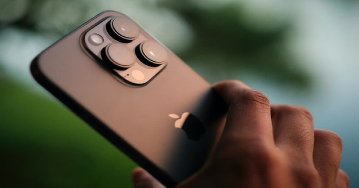 Thiết kế độc lạ khiến việc sản xuất iPhone 15 gặp khó khăn?