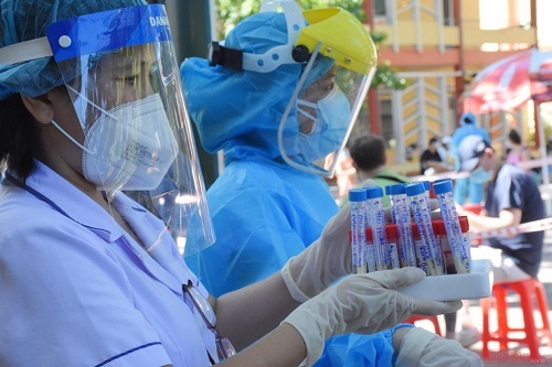 Hà Nội: Thêm 1 trường hợp F1 của Giám đốc Hacinco dương tính với SARS-CoV-2
