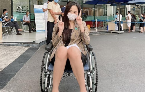 Mai Phương Thúy bất ngờ bị đau tim, khó thở phải nhập viện lúc nửa đêm 