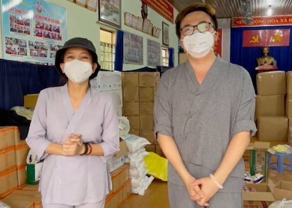MC Đại Nghĩa thông báo tạm ngưng làm từ thiện sau thời gian giúp đỡ bà con ở TP. HCM 