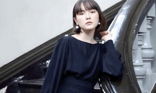 Hải Tú khoe nhan sắc