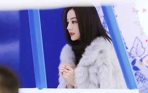 Tin tức sao Hoa ngữ mới nhất ngày 24/12: Địch Lệ Nhiệt Ba 