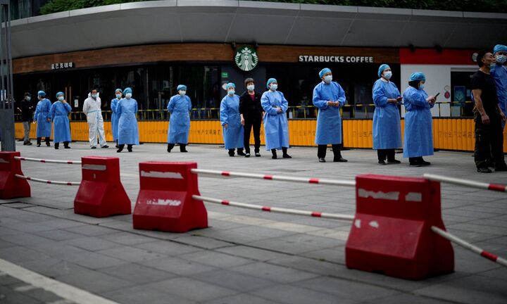 Người dân Bắc Kinh bắt đầu trở lại làm việc, Thượng Hải sắp kết thúc đợt phong tỏa