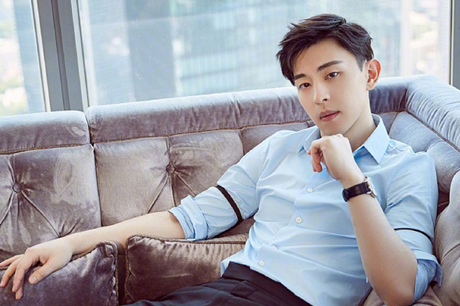 Tin tức sao Hoa ngữ mới nhất ngày 3/7: Đặng Luân xoay xở đền hợp đồng sau scandal trốn thuế