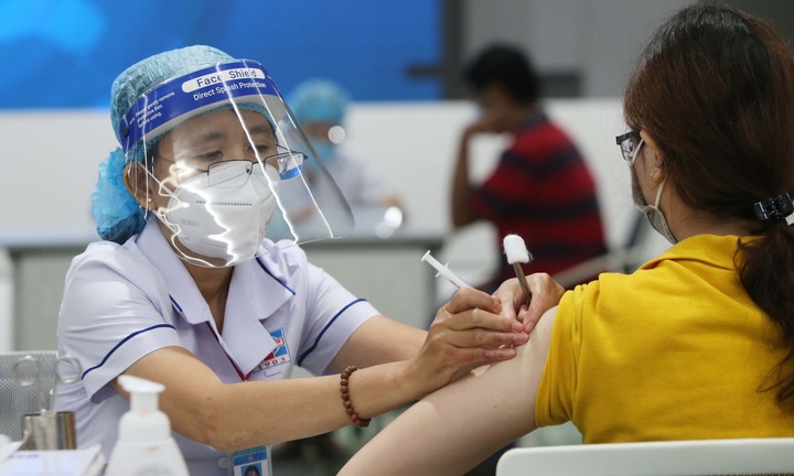 Bộ Y tế yêu cầu đẩy nhanh tiến độ tiêm vaccine phòng COVID-19 