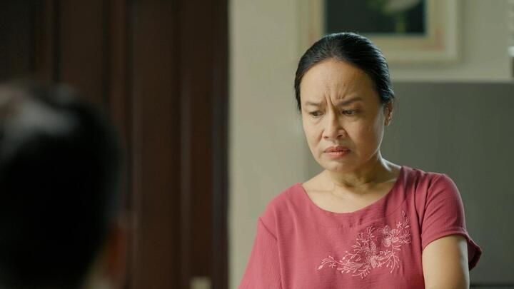 NSƯT Tú Oanh mong muốn khán giả hiểu đúng khía cạnh của vai diễn